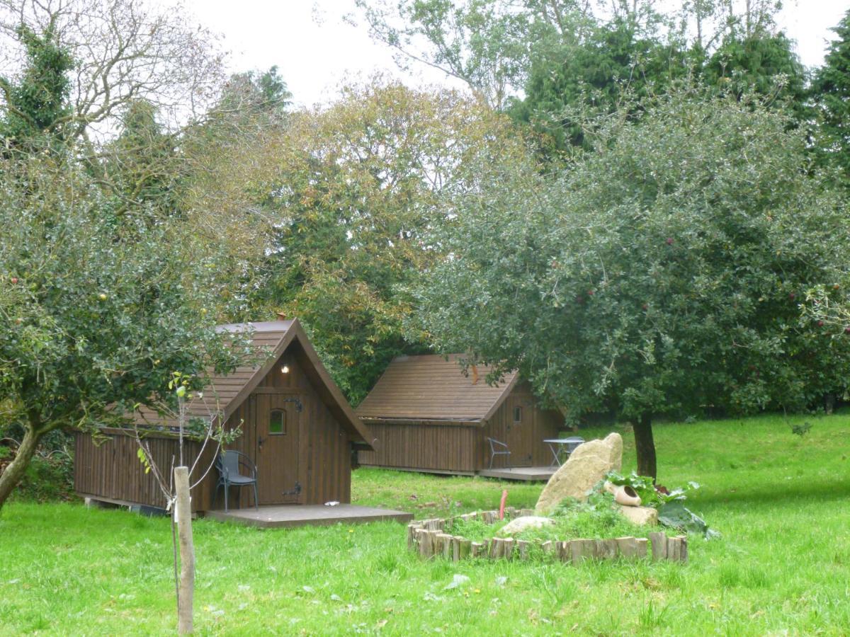 Les Cabanes De Kerellou Plouigneau Exterior foto